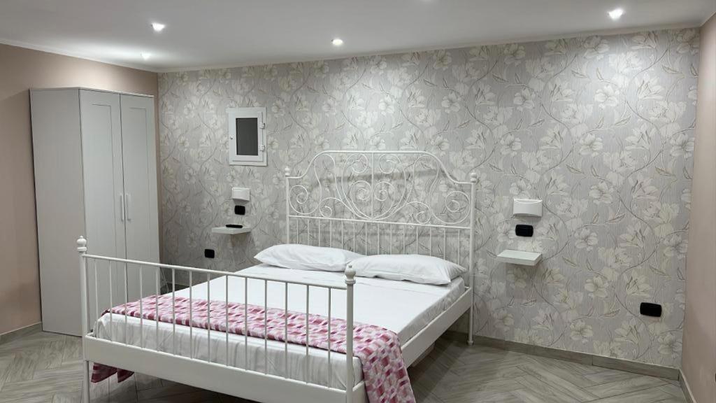 La Dimora Di Vittoria Apartment เนเปิลส์ ภายนอก รูปภาพ